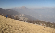 41 Si scende a valle per strada o scorciatoie...